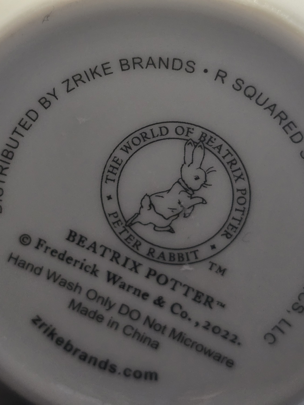 Peter Rabbit White Ceramic Mug with Blue Jacket Illustration - Picture 12 of 13